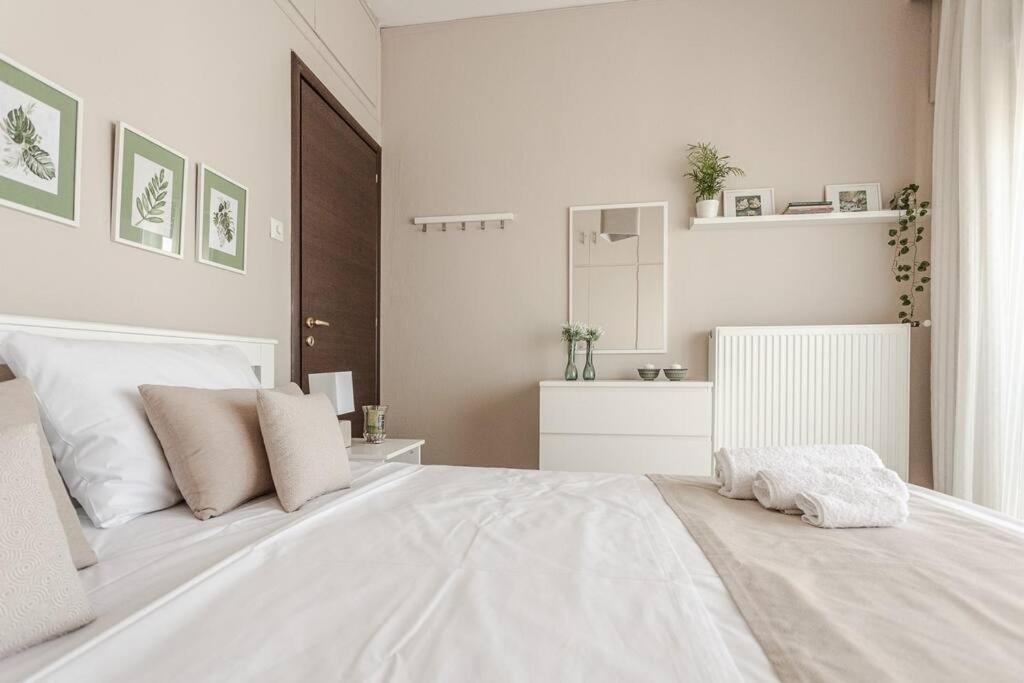 Cozy Seaside Penthouse With Sea & Mountain View. Leilighet Volos Eksteriør bilde